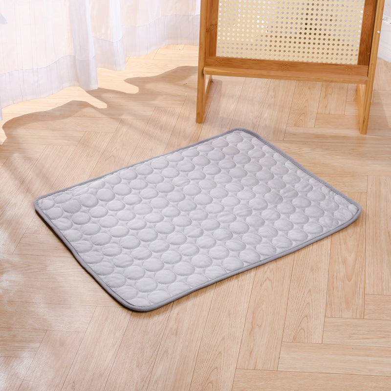 Portable Pet Cooling Mat – No Gel, No Freeze, Just Instant Relief